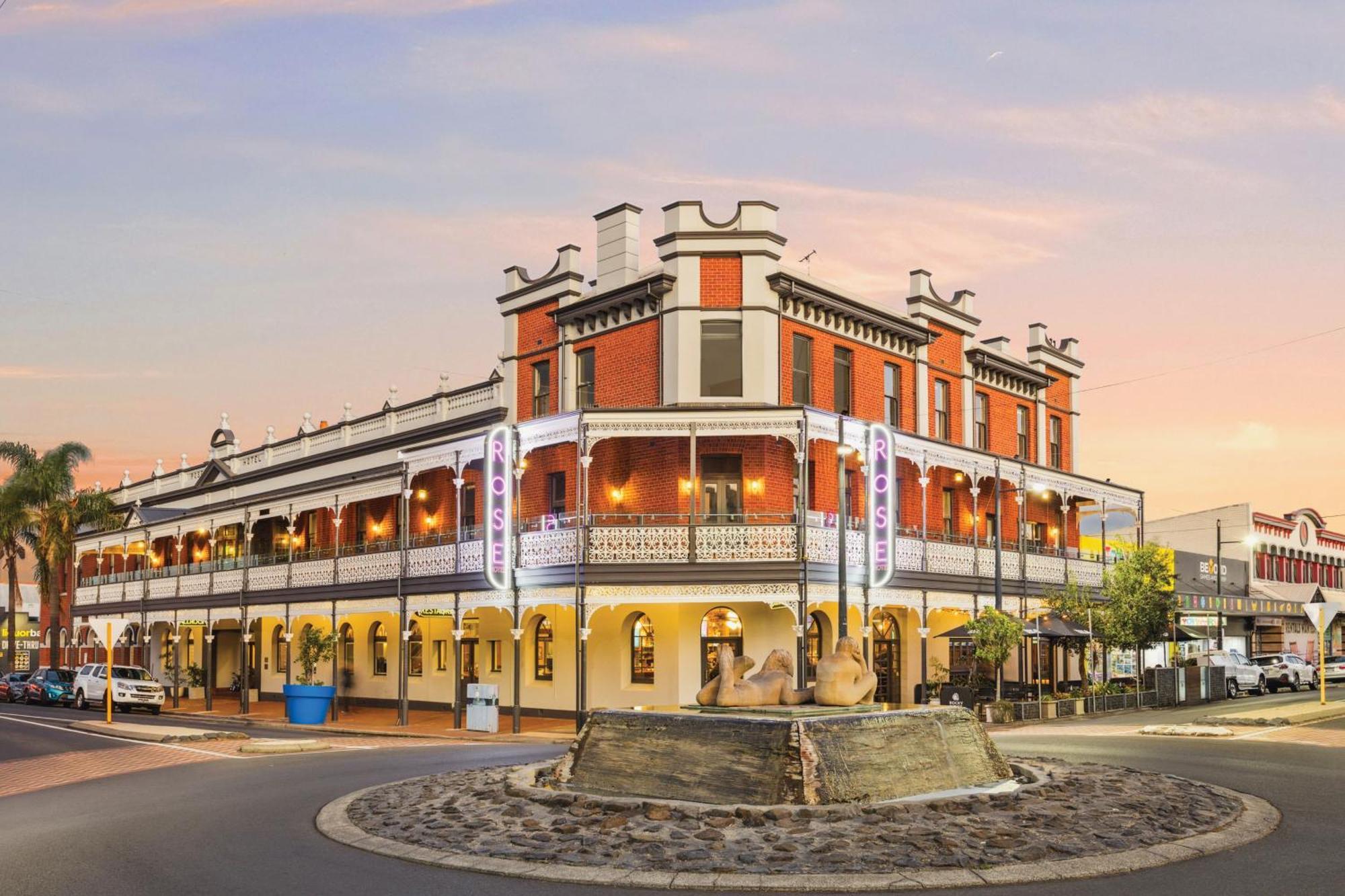 The Rose Hotel & Motel Bunbury Exterior photo